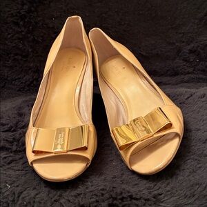 KATE SPADE ♠️ Elegant Tan Wedge Heels - with BOX